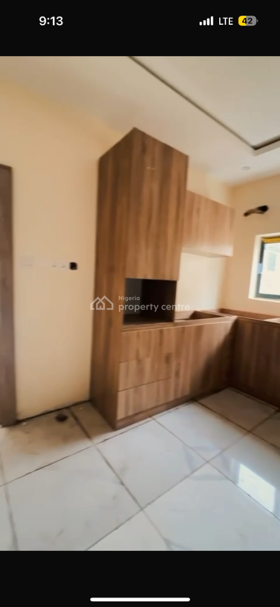 2 Bedroom Flat., Guzape District, Abuja, Flat / Apartment for Rent