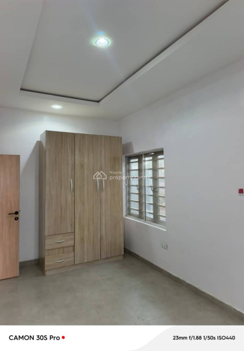 2bedroom Apartment, Lekki Scheme2, Ajah, Lagos, Flat / Apartment for Rent