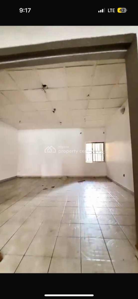 Newly Vacated 3 Bedroom Flat on First Floor, Garki, Abuja, Flat / Apartment for Rent