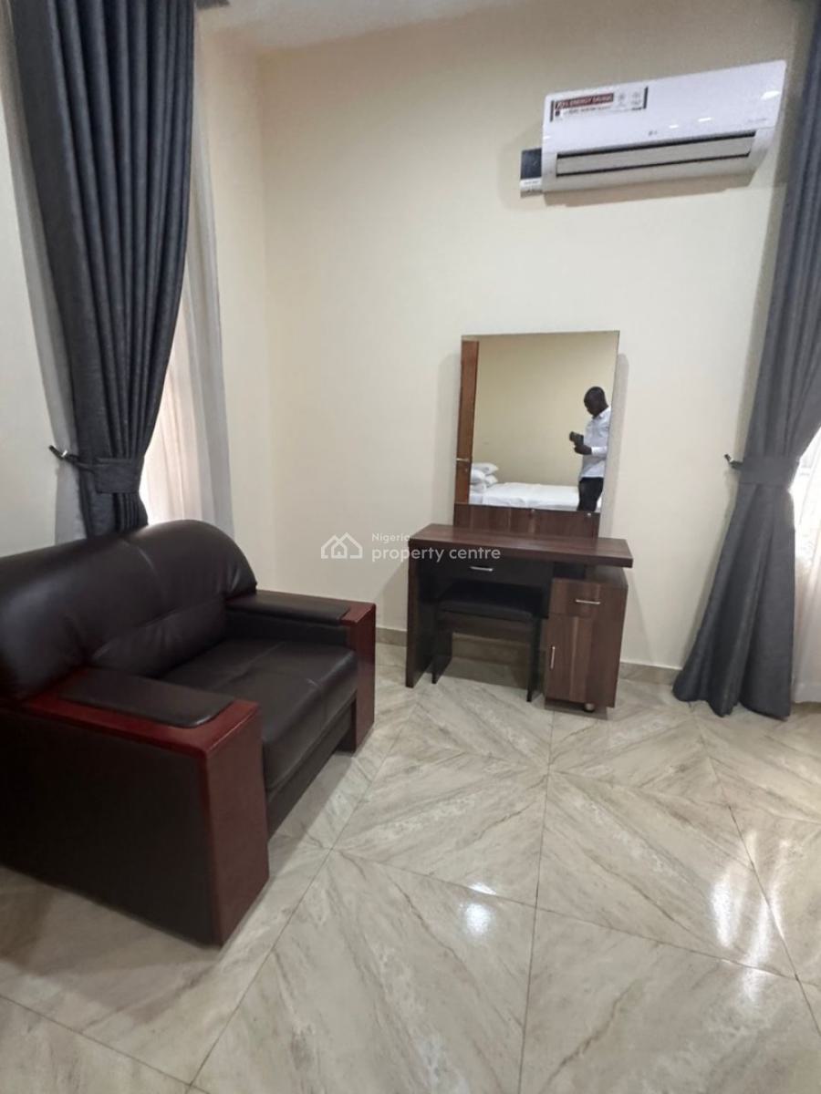 Pent Floor 3 Bedroom Flat + Bq (fully Furnished), Lekki Phase 1, Lekki, Lagos, Flat / Apartment for Rent