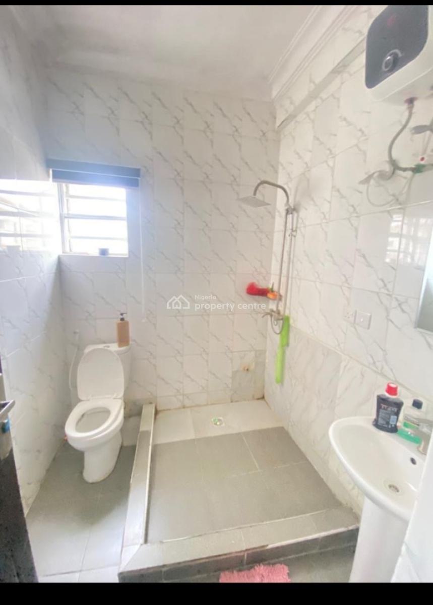 Standard 2 Bedroom Apartment in a Beautiful Estate, Ajah, Lagos, Flat / Apartment for Rent