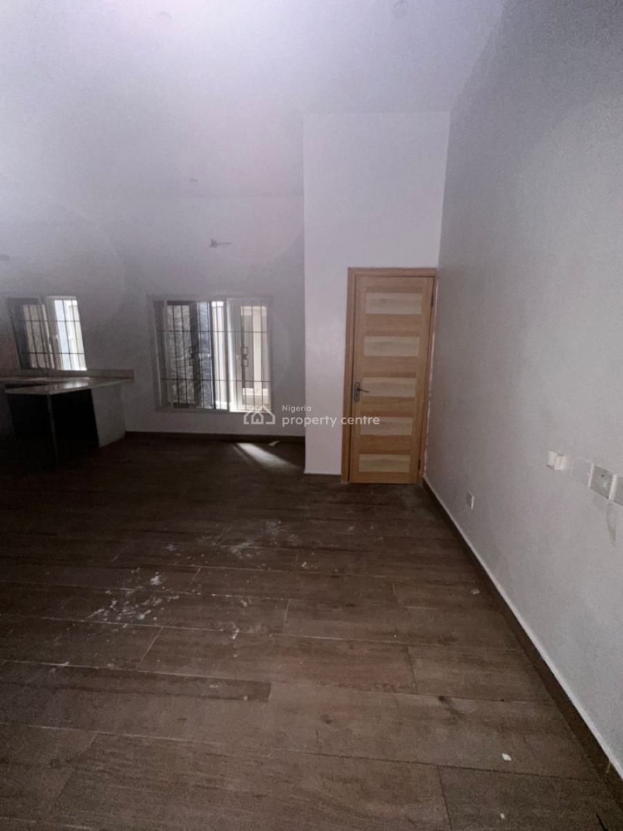 1 Bedroom Apartment, Lekki Phase 1, Lekki, Lagos, Mini Flat (room and Parlour) for Rent