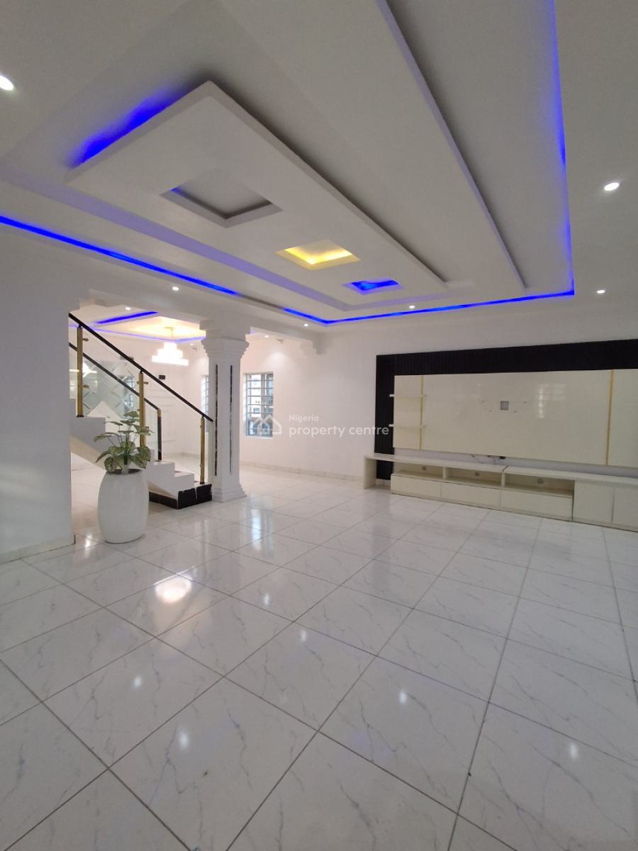 Four Bedrooms Duplex, Self Compound, in an Estate, Badore, Ajah, Lagos, Detached Duplex for Rent