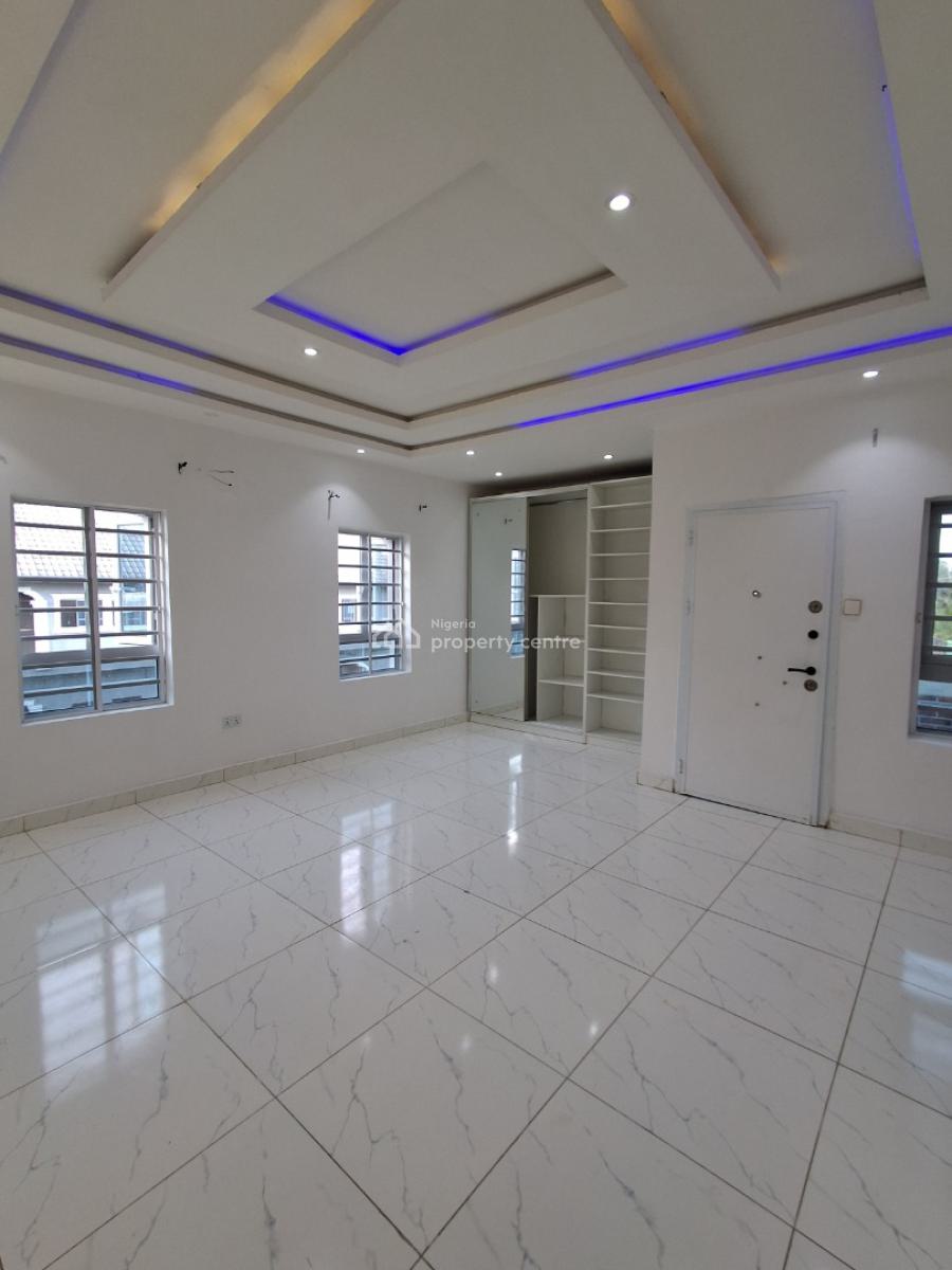 Four Bedrooms Duplex, Self Compound, in an Estate, Badore, Ajah, Lagos, Detached Duplex for Rent