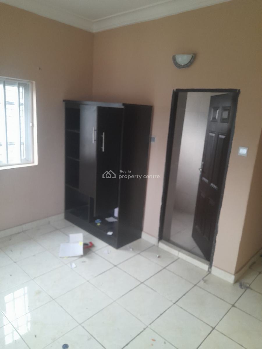Standard 3bedrooms Block of Flat in a Serene Environment, Fo1 Layout, Kubwa, Abuja, Flat / Apartment for Rent