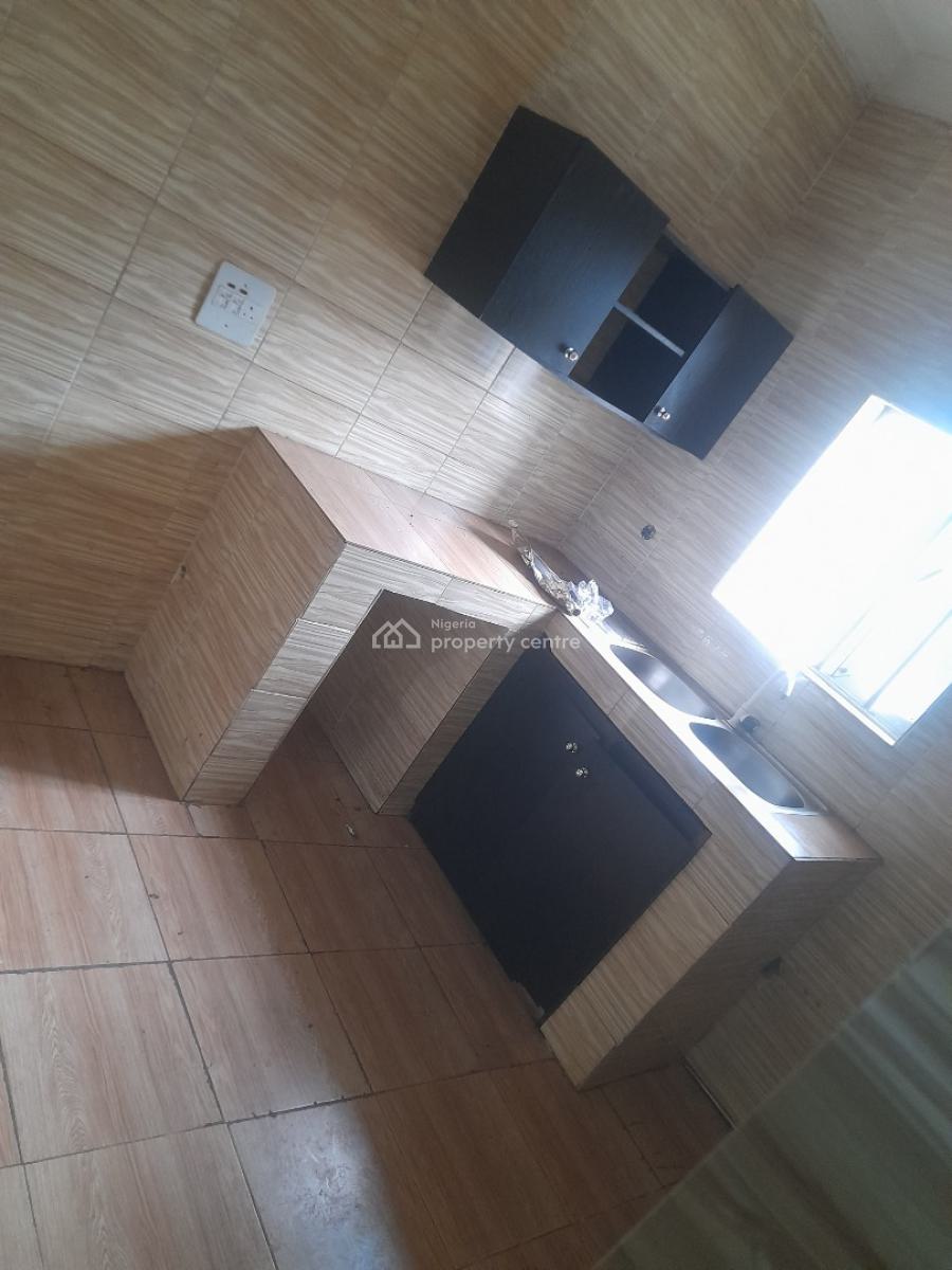 Standard 3bedrooms Block of Flat in a Serene Environment, Fo1 Layout, Kubwa, Abuja, Flat / Apartment for Rent