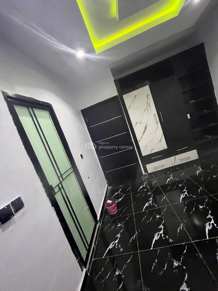 2 Bedroom Bungalow, Abraham Adesanya Estate, Ajah, Lagos, Detached Bungalow for Sale