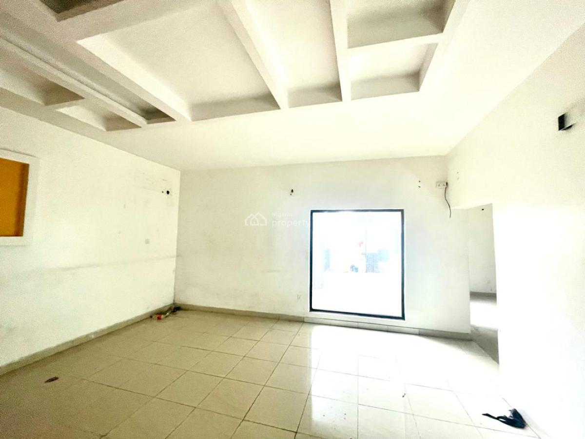 Spacious Corner Piece Commercial House on 110sqm, Lekki Phase 1, Lekki, Lagos, Commercial Property for Rent