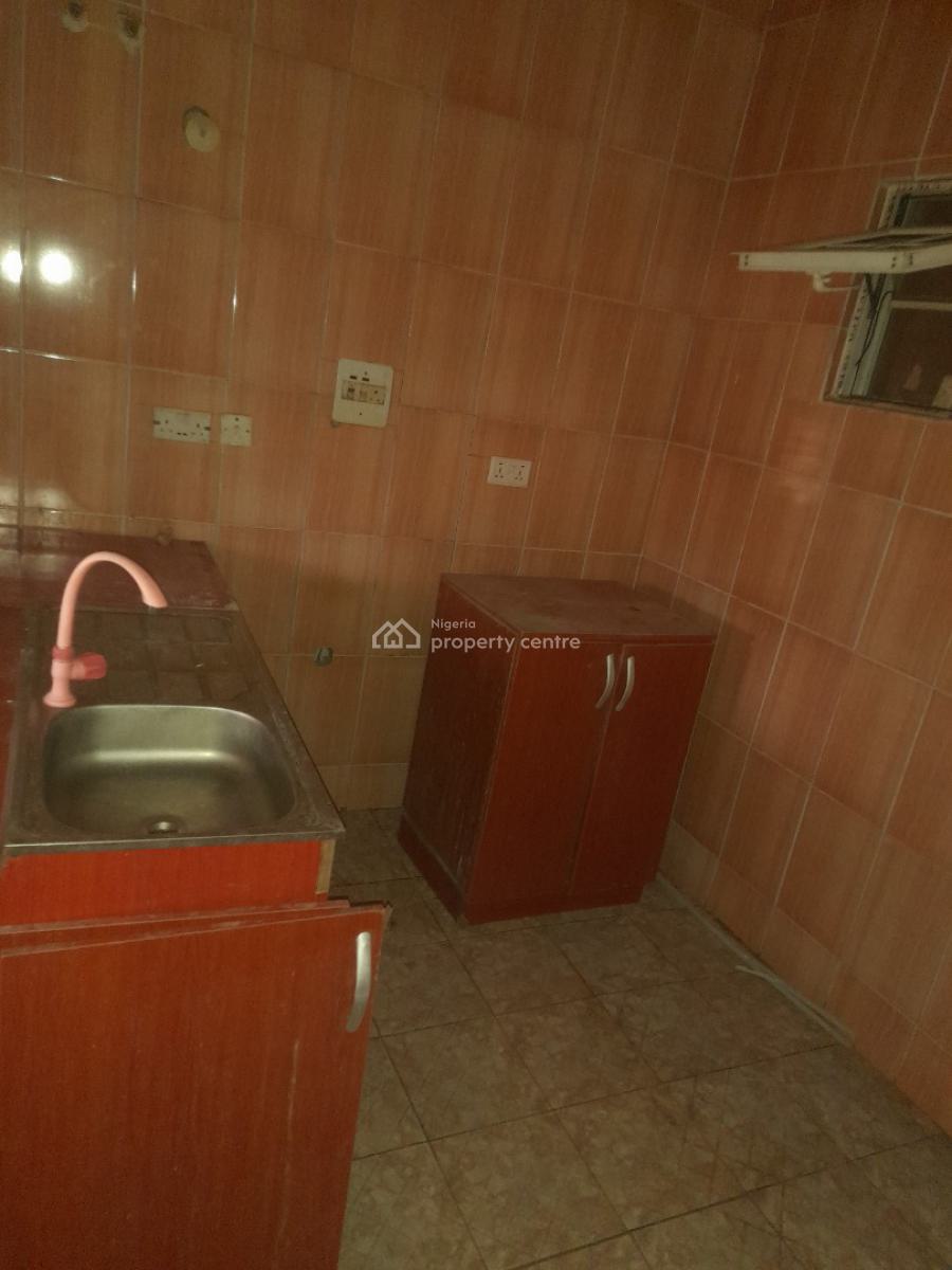 Standard 2 Bedrooms Block of Flat on a Tarred Road, Fo1 Layout, Kubwa, Abuja, Flat / Apartment for Rent