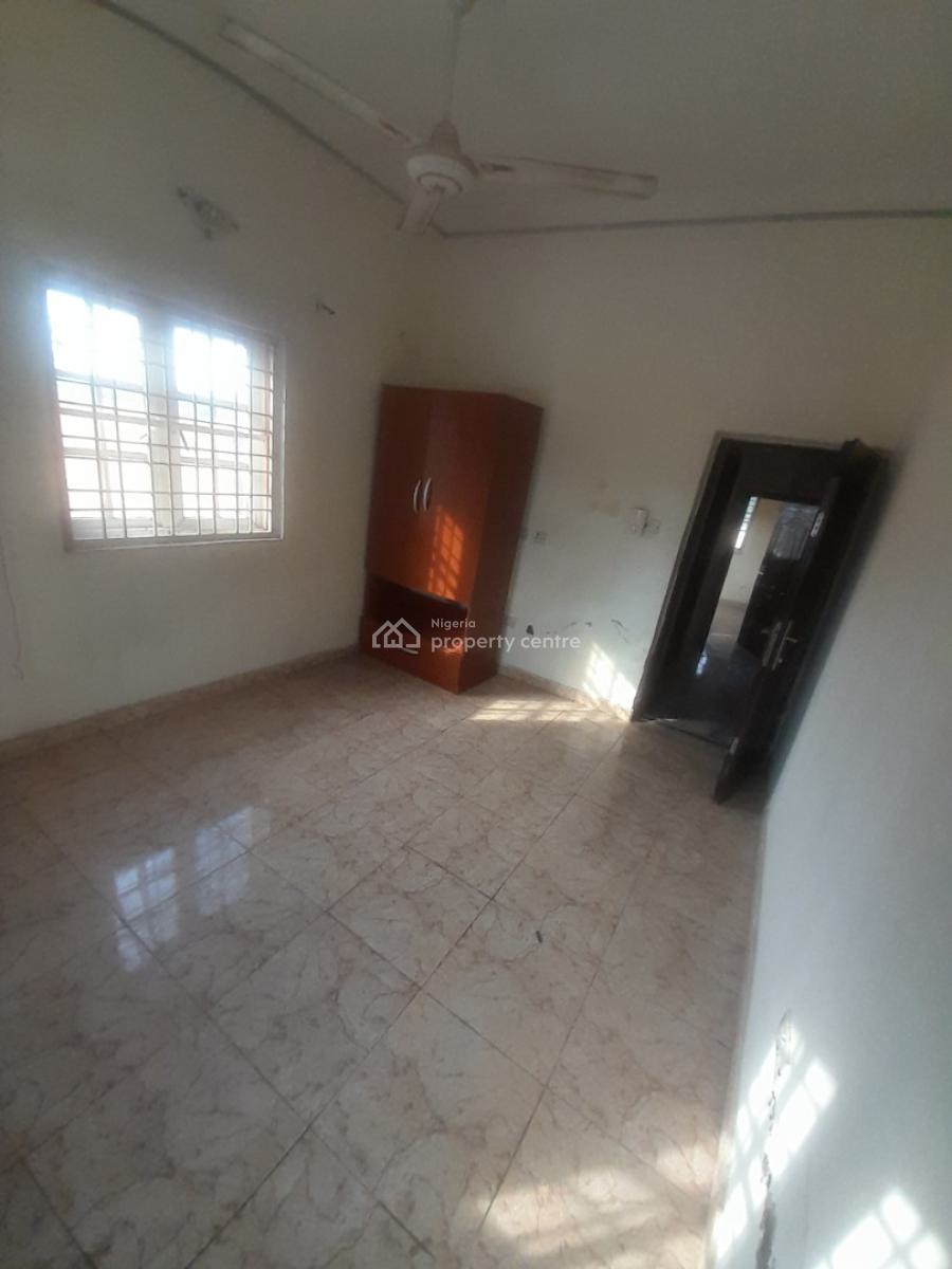Standard 2 Bedrooms Block of Flat on a Tarred Road, Fo1 Layout, Kubwa, Abuja, Flat / Apartment for Rent