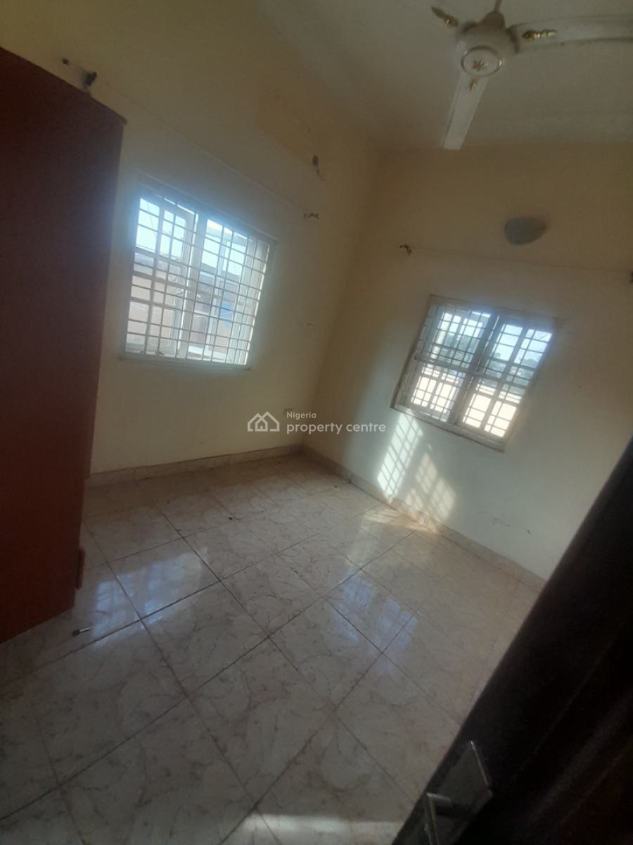 Standard 2 Bedrooms Block of Flat on a Tarred Road, Fo1 Layout, Kubwa, Abuja, Flat / Apartment for Rent