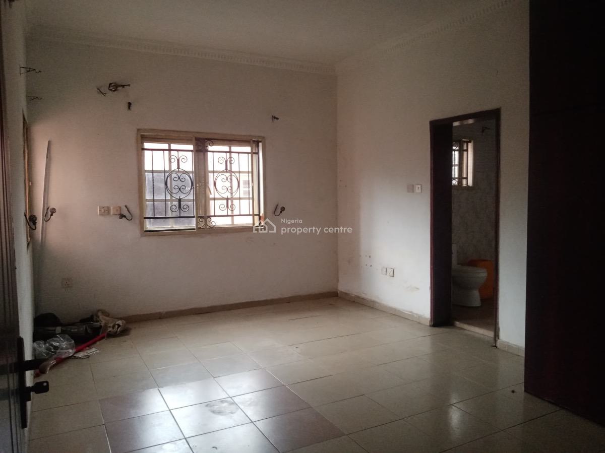3 Bedroom Flat, Amuwo Odofin, Lagos, Flat / Apartment for Rent