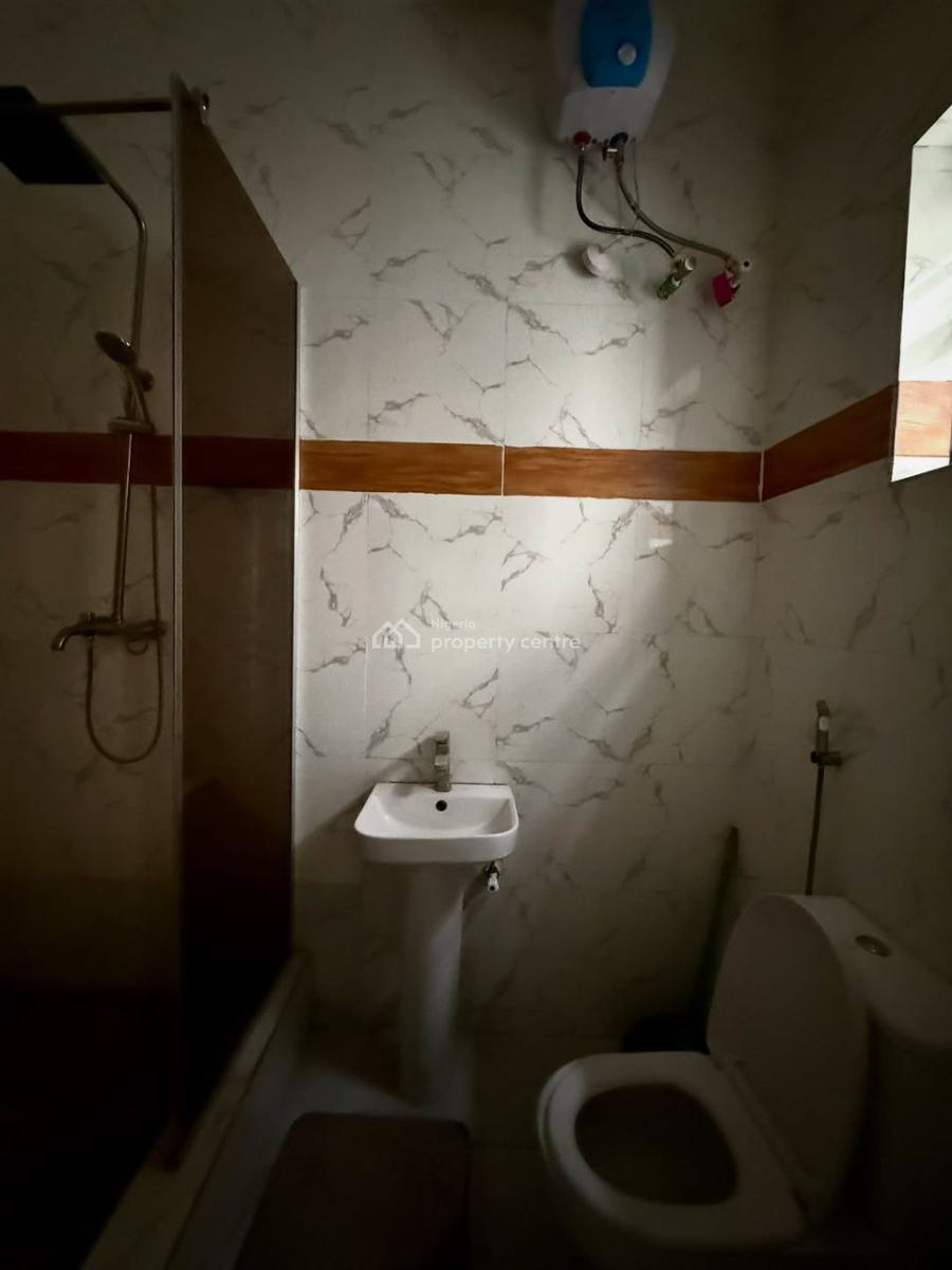 Unfurnished 3 Bedroom Terrace Duplex, Ikota, Lekki, Lagos, Terraced Duplex for Rent