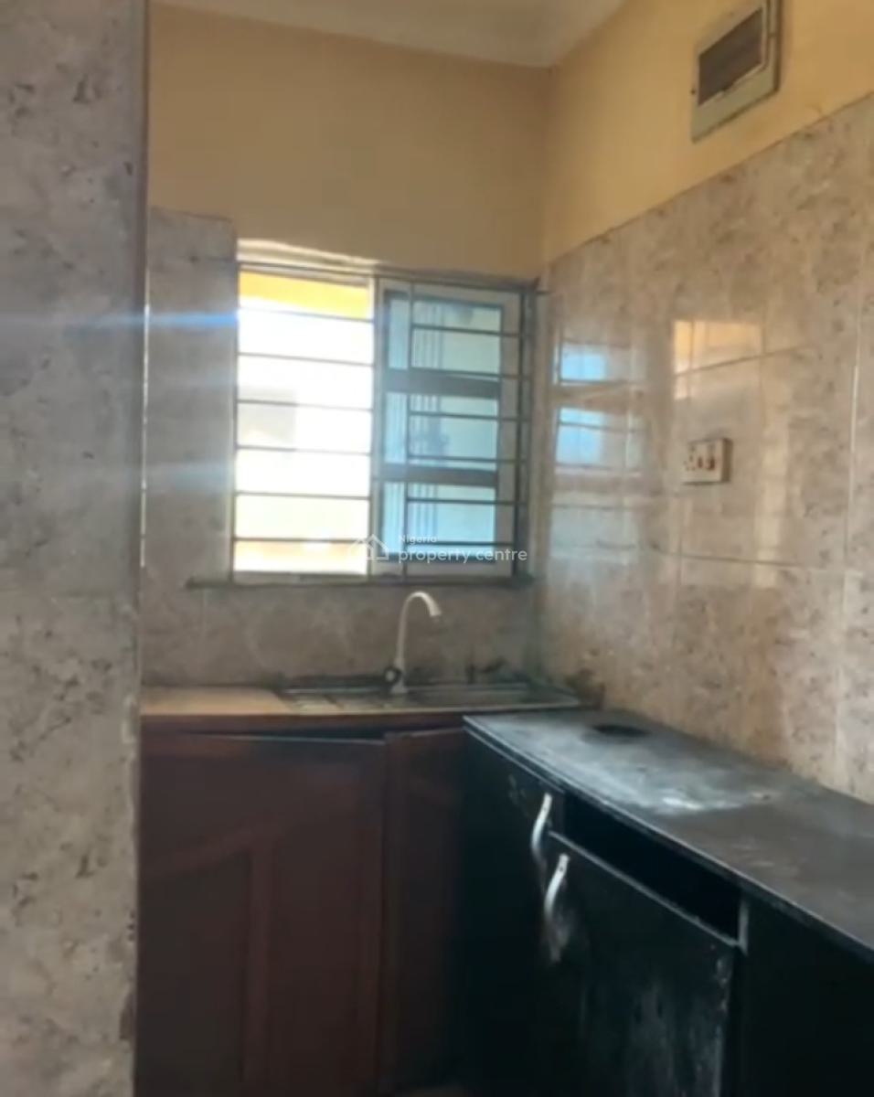 Lovely Miniflat with Pop Finishing, Sabo Ojodu Grammar School, Ojodu Berger, Ojodu, Lagos, Flat / Apartment for Rent