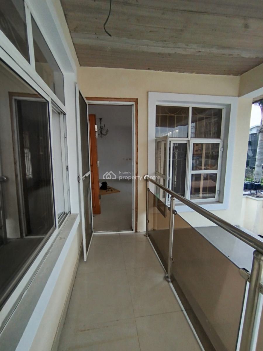 Newly Renovated 6-bedroom Semi Detached House with 2 Bqs, Lekki Phase 1, Lekki, Lagos, Semi-detached Duplex for Rent