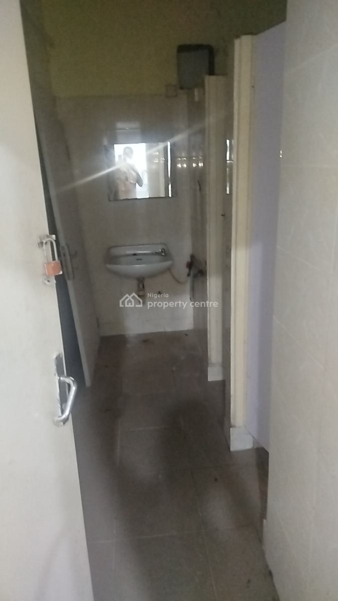 100 Sqm Office Space (2nd Floor), Adeyemo Alakija, Victoria Island (vi), Lagos, Office Space for Rent