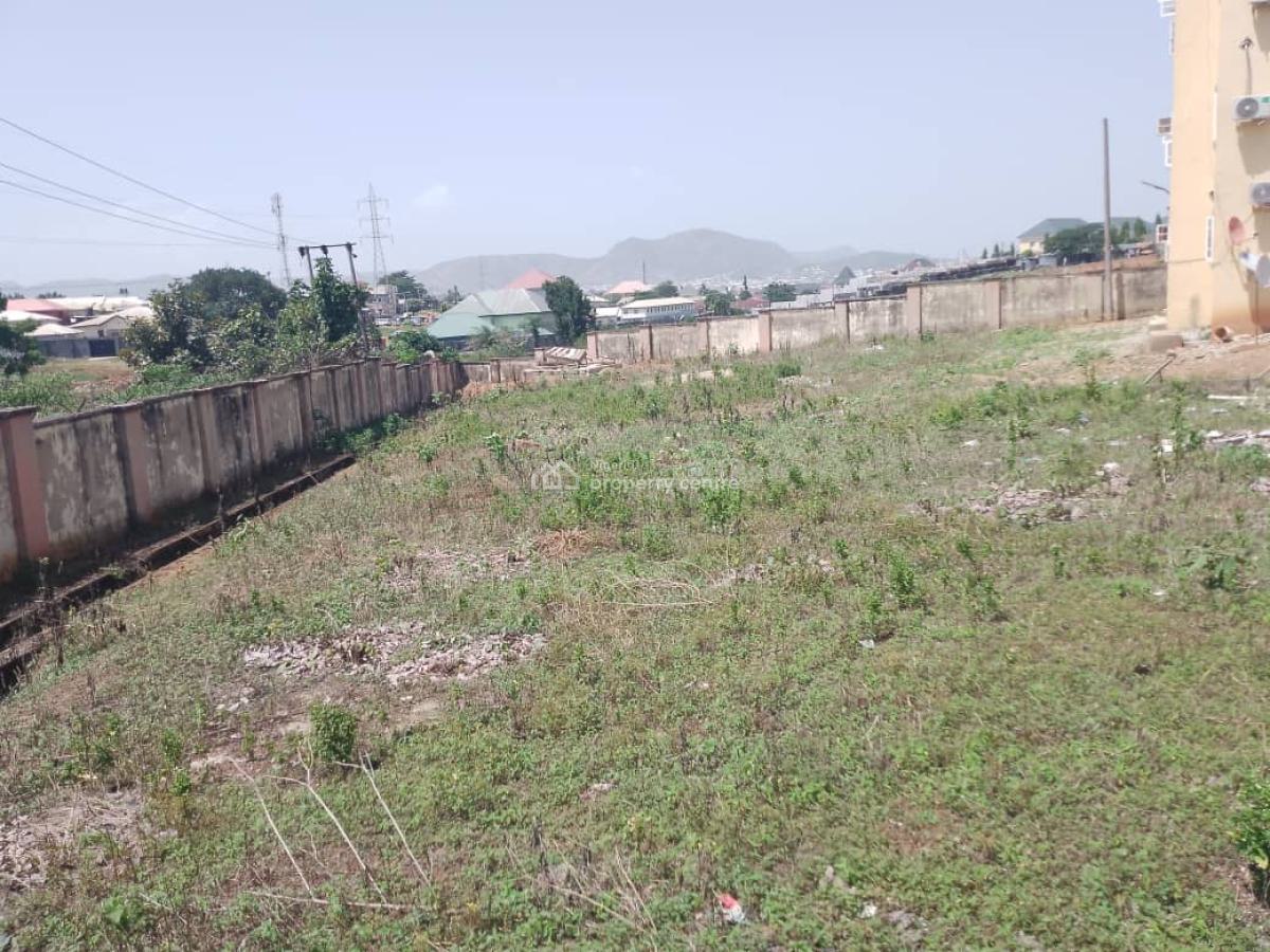 Luxury Block of 3 Bedroom Apartment, Kubwa, Abuja, Flat / Apartment for Sale