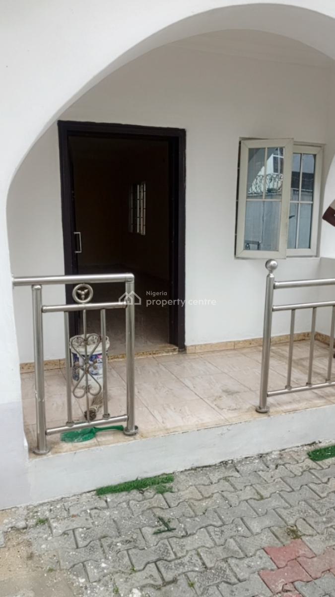 Luxury 2 Bedroom Flat, No14, Road 10, Lekki Scheme 2, Lekki Phase 2, Lekki, Lagos, Flat / Apartment for Rent