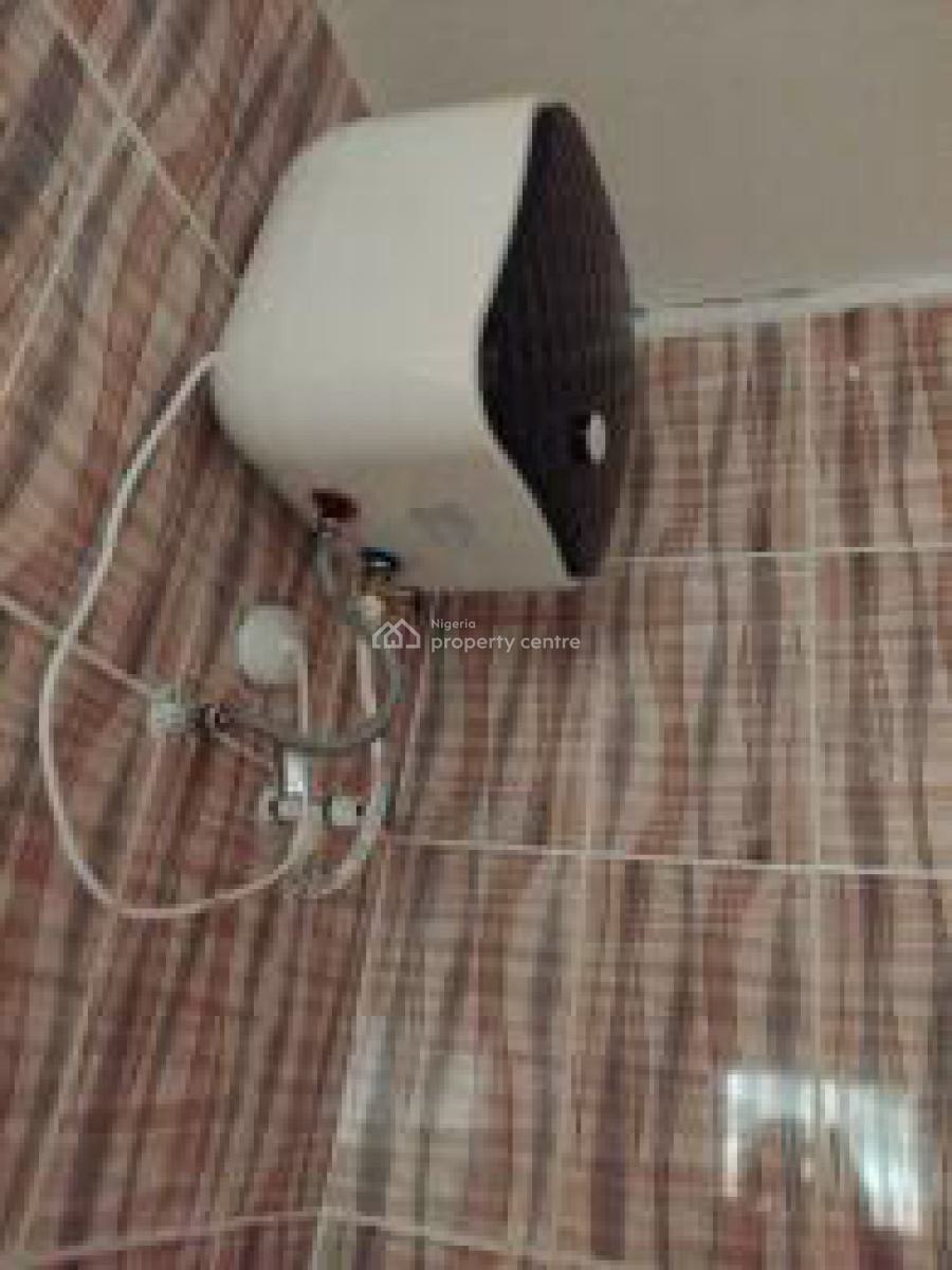 Paradise Newly Built All En-suite 3-bedroom, Laghom Estate, Ajah, Lagos, Flat / Apartment for Sale