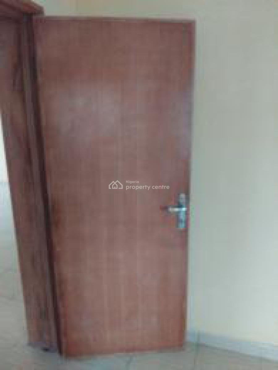 Paradise Newly Built All En-suite 3-bedroom, Laghom Estate, Ajah, Lagos, Flat / Apartment for Sale