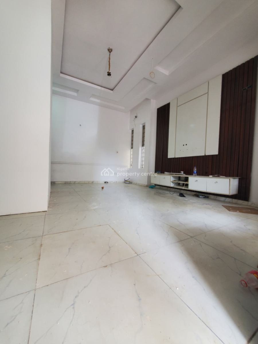 Luxury Spacious & Standard 1 Bedroom Apartment, Royal Pine Gate 1 Estate, Orchid, Lekki, Lagos, Mini Flat (room and Parlour) for Rent