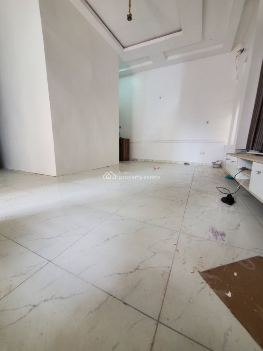 Luxury Spacious & Standard 1 Bedroom Apartment, Royal Pine Gate 1 Estate, Orchid, Lekki, Lagos, Mini Flat (room and Parlour) for Rent