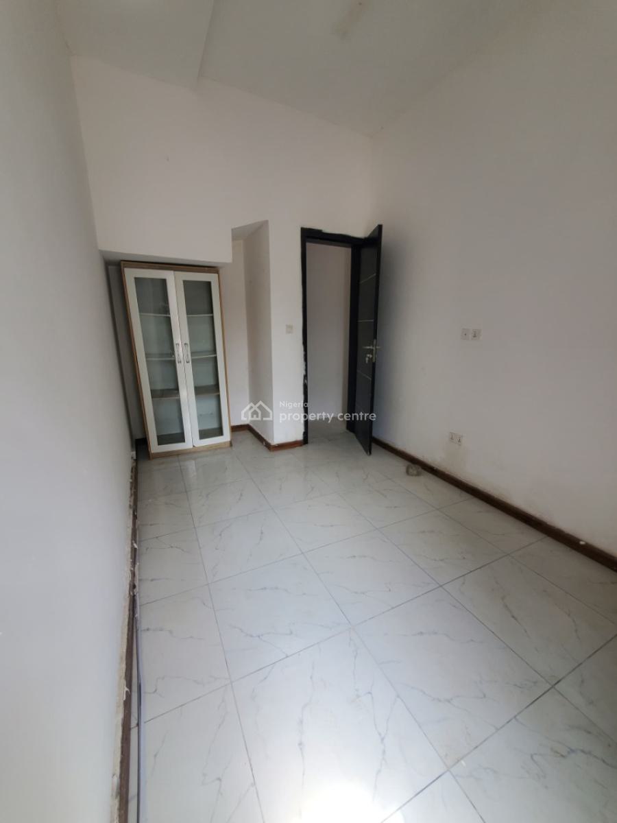 Luxury Spacious & Standard 1 Bedroom Apartment, Royal Pine Gate 1 Estate, Orchid, Lekki, Lagos, Mini Flat (room and Parlour) for Rent