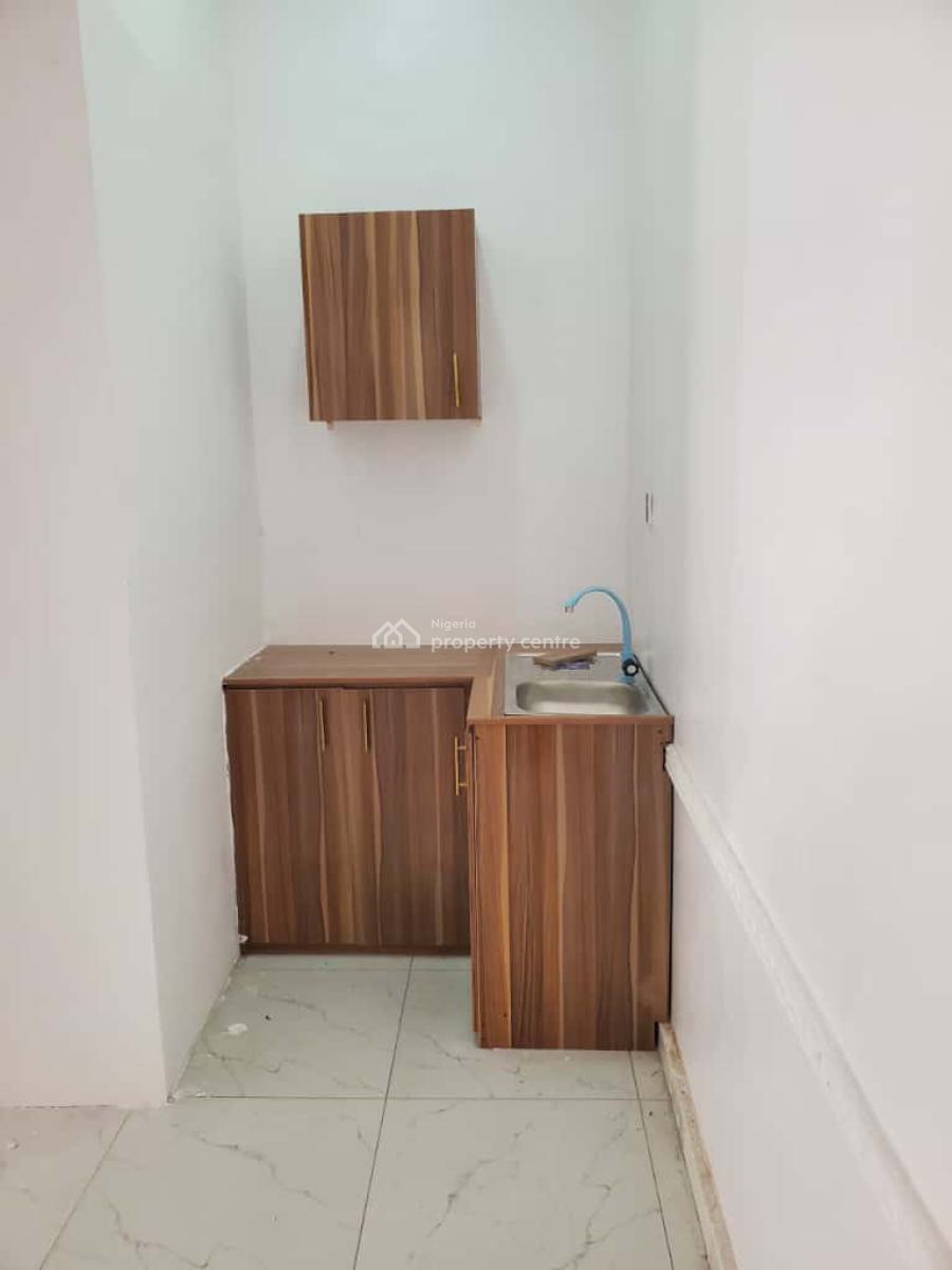 Luxury Spacious & Standard 1 Bedroom Apartment, Royal Pine Gate 1 Estate, Orchid, Lekki, Lagos, Mini Flat (room and Parlour) for Rent