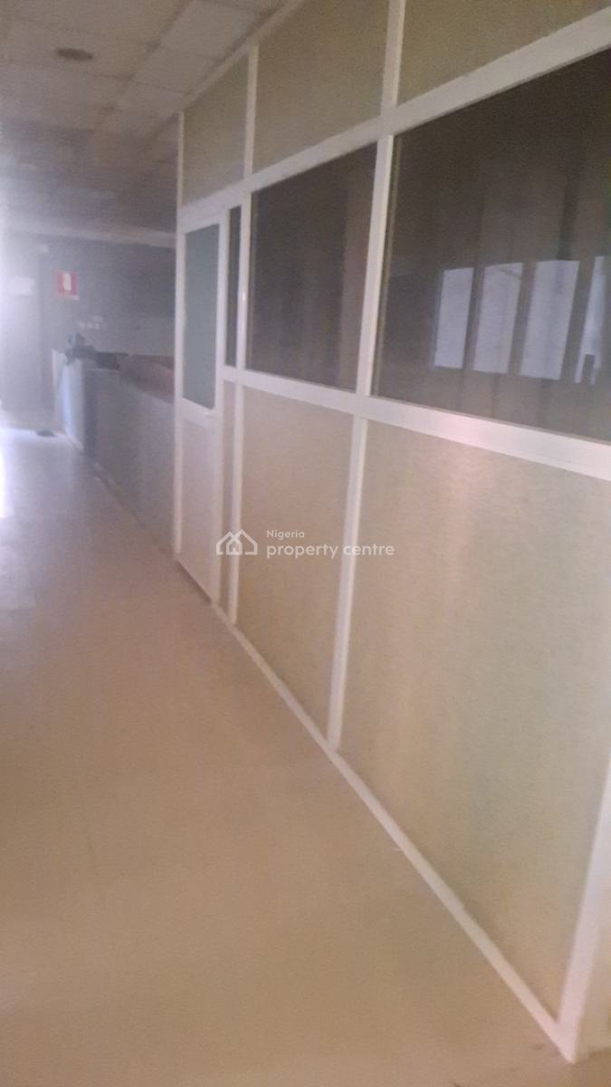 3units Office Space, Desalu Street Off Olaleye Str.,, Ebute Metta West, Yaba, Lagos, Office Space for Rent