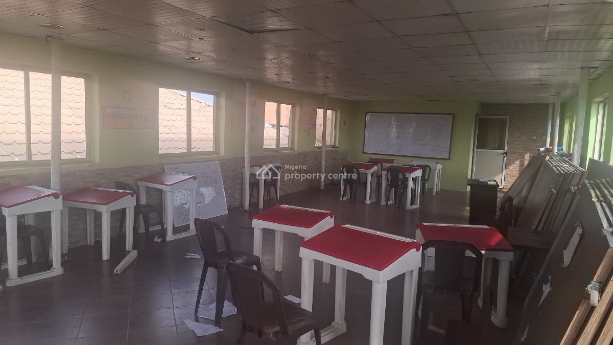 3units Office Space, Desalu Street Off Olaleye Str.,, Ebute Metta West, Yaba, Lagos, Office Space for Rent