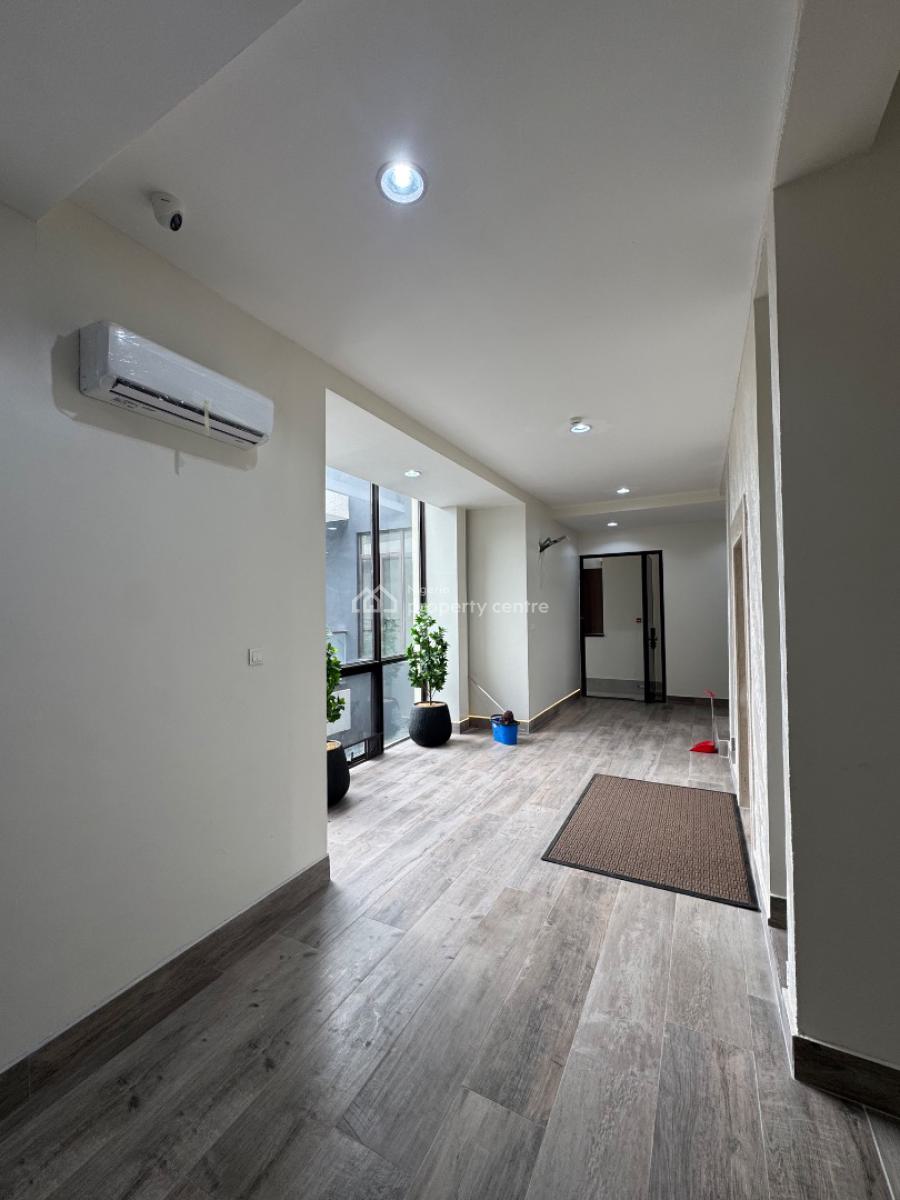Brand New 3 Bedroom Apartment, Lekki Phase 1, Lekki, Lagos, Flat / Apartment for Rent