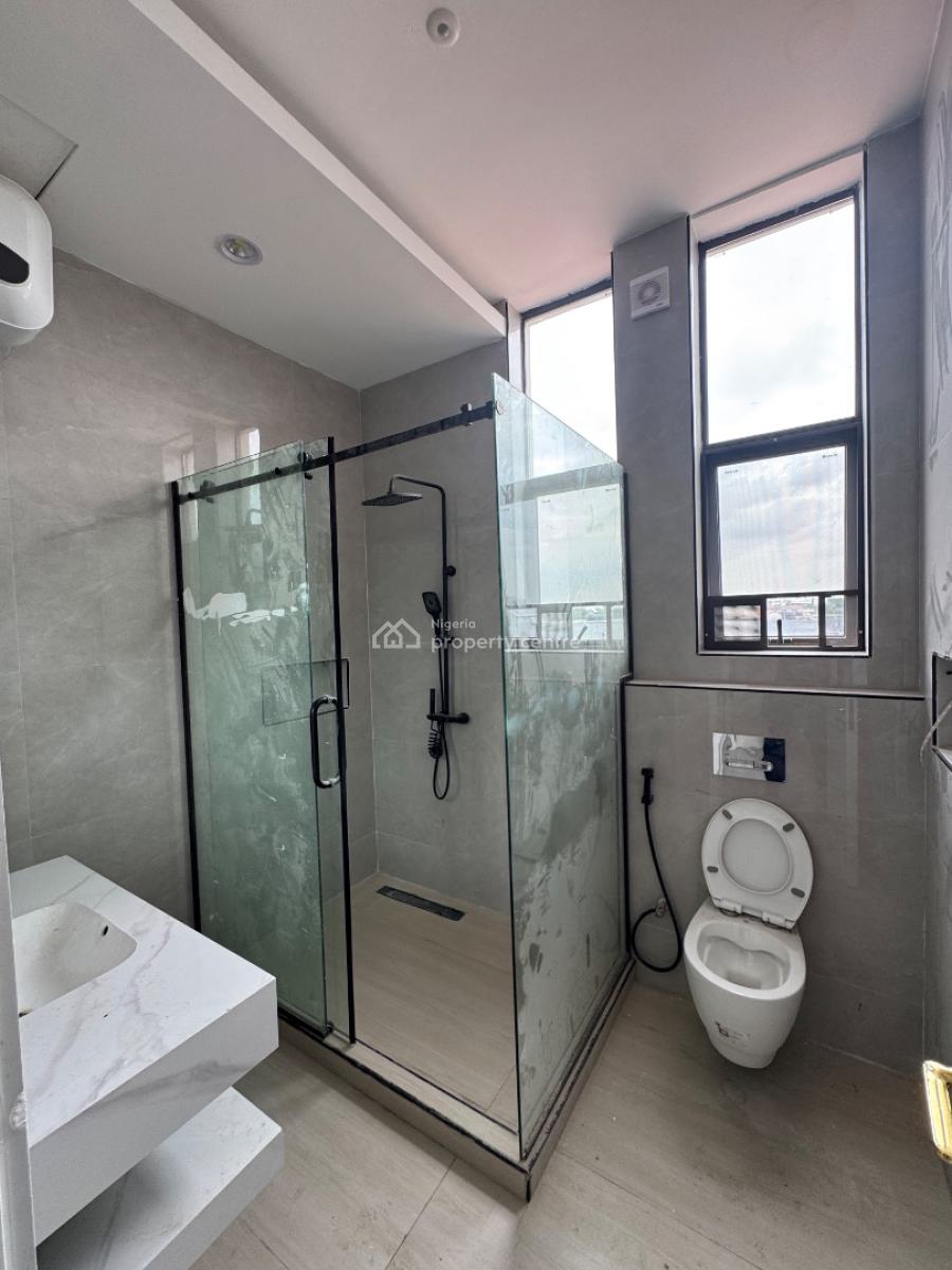 Brand New 3 Bedroom Apartment, Lekki Phase 1, Lekki, Lagos, Flat / Apartment for Rent