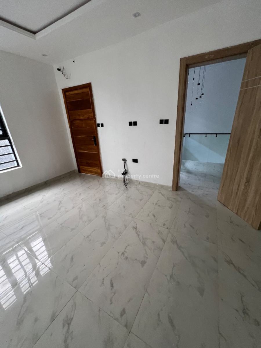 4-bedroom Terrace Duplex, Off Durosimi Etti, Lekki Phase 1, Lekki, Lagos, Terraced Duplex for Sale