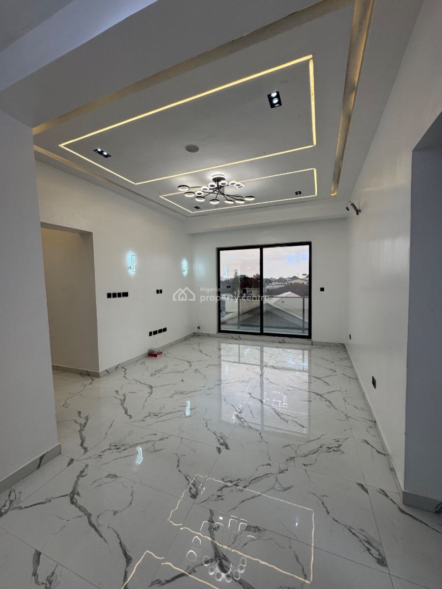 Brand New 3 Bedroom Apartment, Lekki Phase 1, Lekki, Lagos, Flat / Apartment for Rent