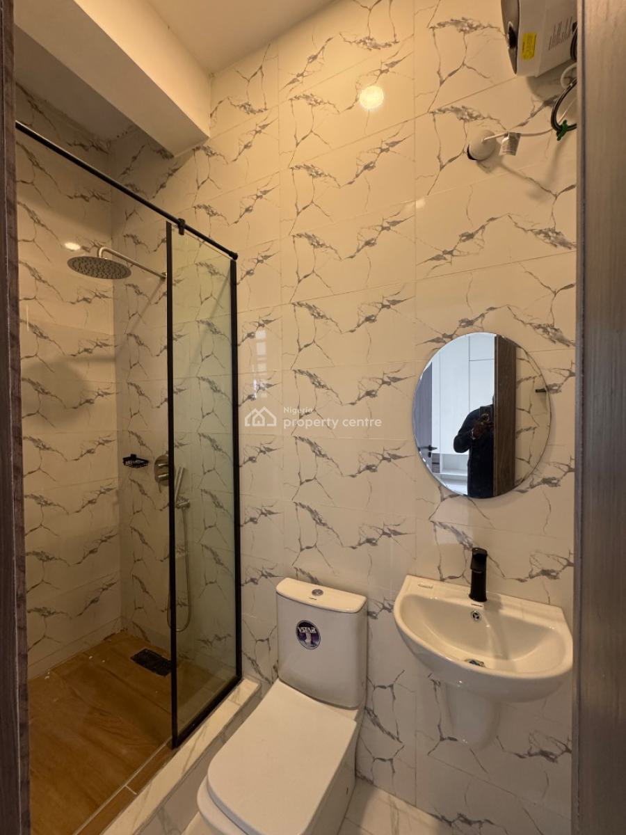 Brand New 3 Bedroom Apartment, Lekki Phase 1, Lekki, Lagos, Flat / Apartment for Rent