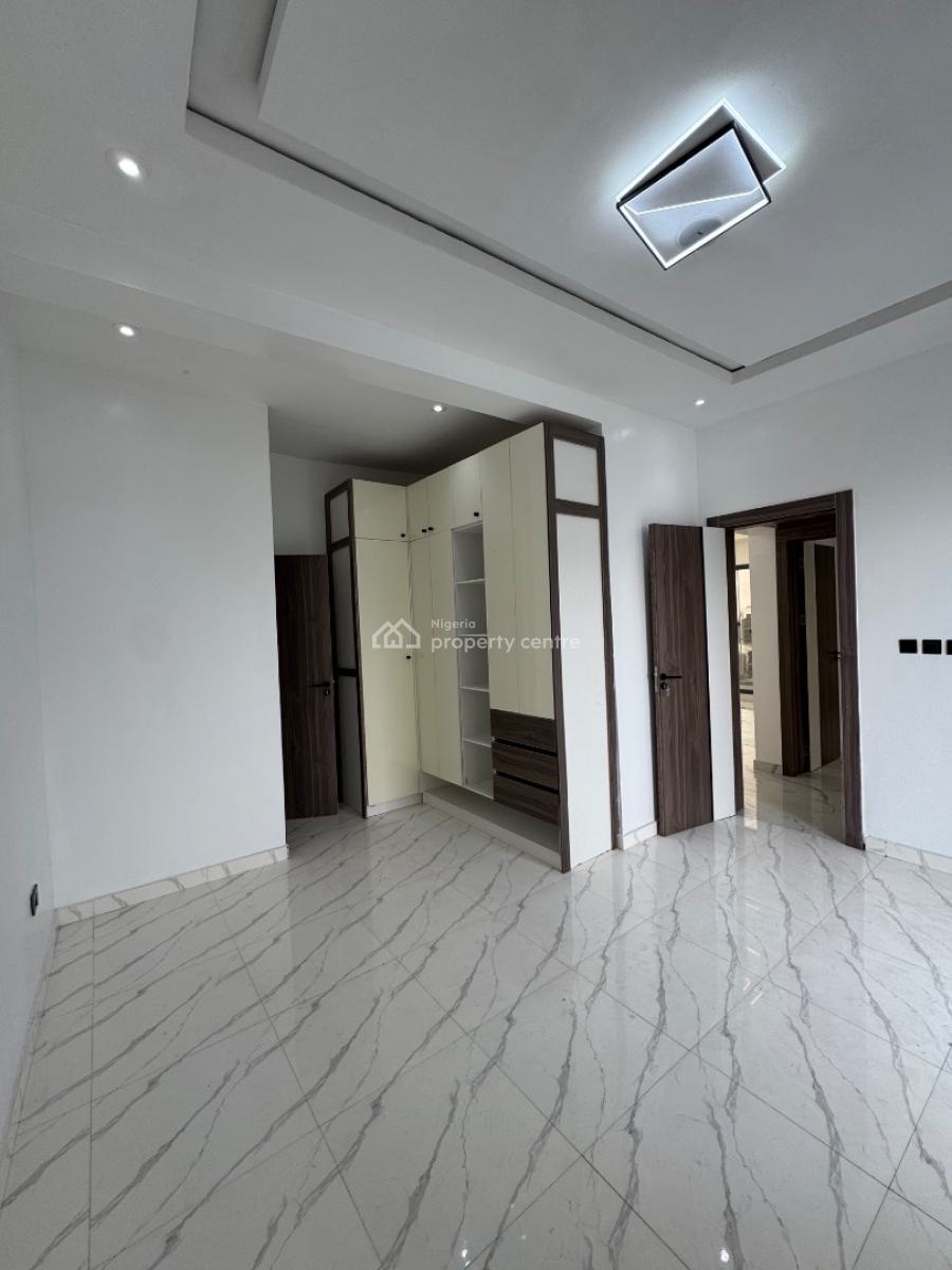 Brand New 3 Bedroom Apartment, Lekki Phase 1, Lekki, Lagos, Flat / Apartment for Rent