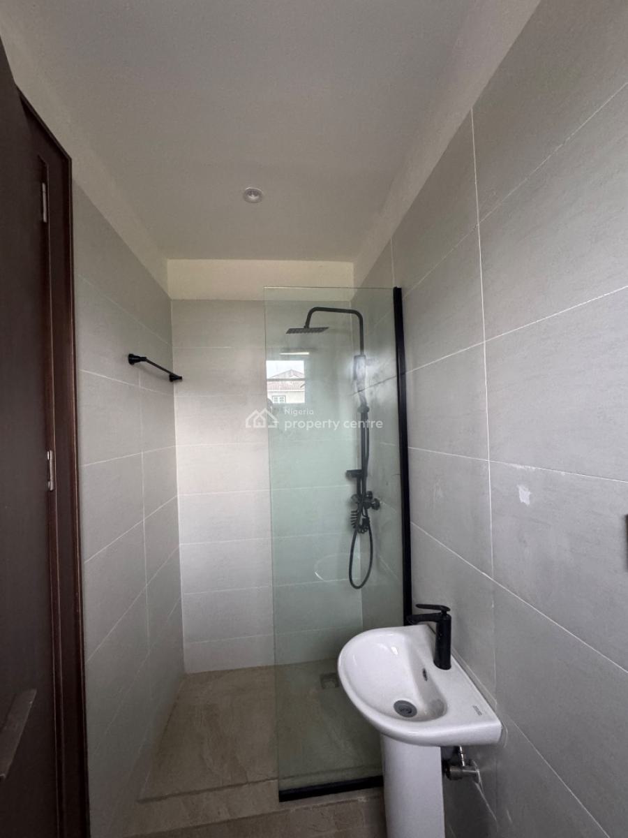 𝐁𝐑𝐀𝐍𝐃 𝐍𝐄𝐖 4 𝐁𝐄𝐃𝐑𝐎𝐎𝐌 𝐓𝐄𝐑𝐑𝐀𝐂𝐄 𝐃𝐔𝐏𝐋𝐄𝐗, Lekki Phase 1, Lekki, Lagos, Terraced Duplex for Rent