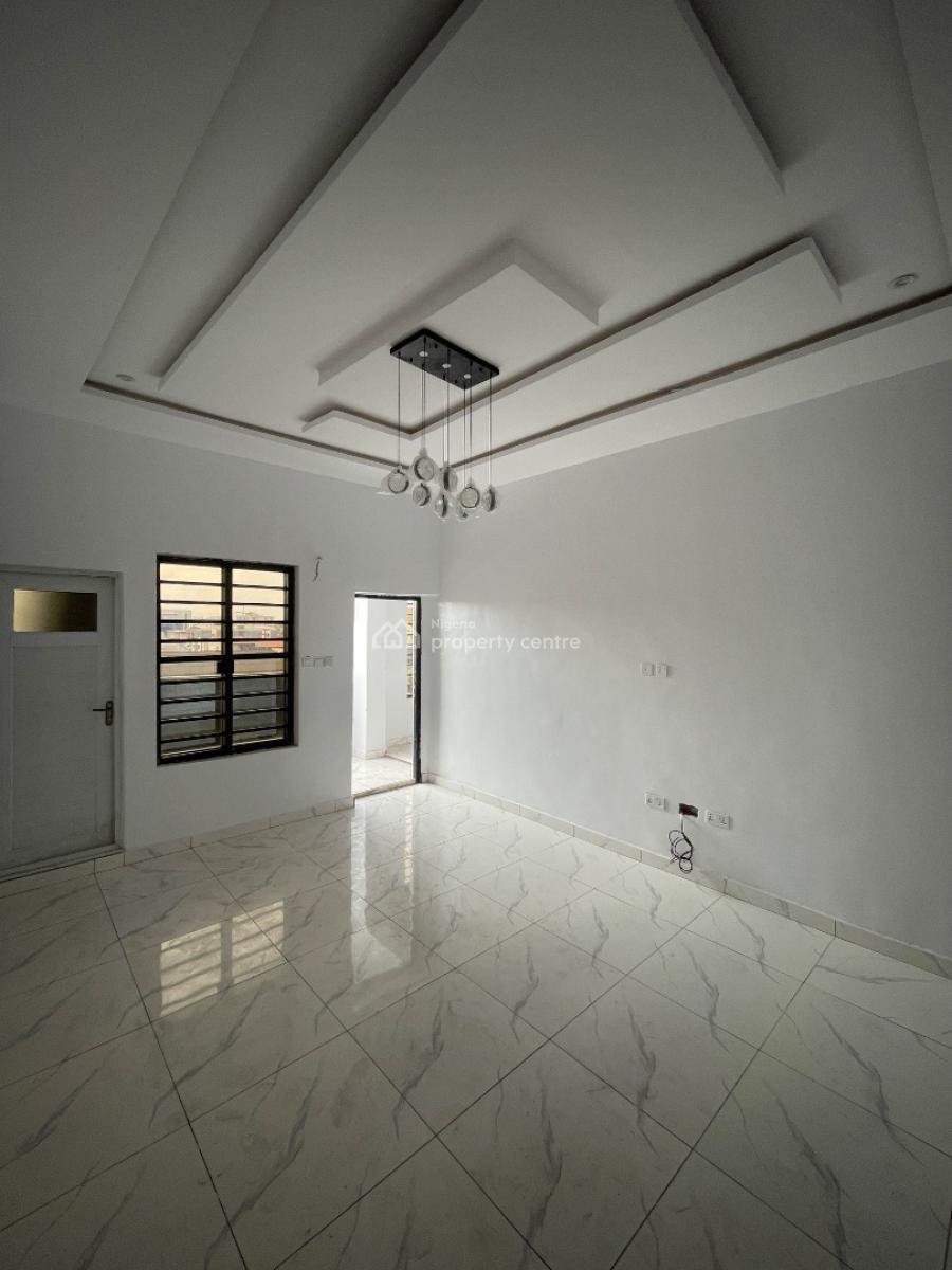 Exquisite 3 Bedrooms Apartment in a Serene Neighborhood, Off Masha, Surulere, Lagos, Flat / Apartment for Sale