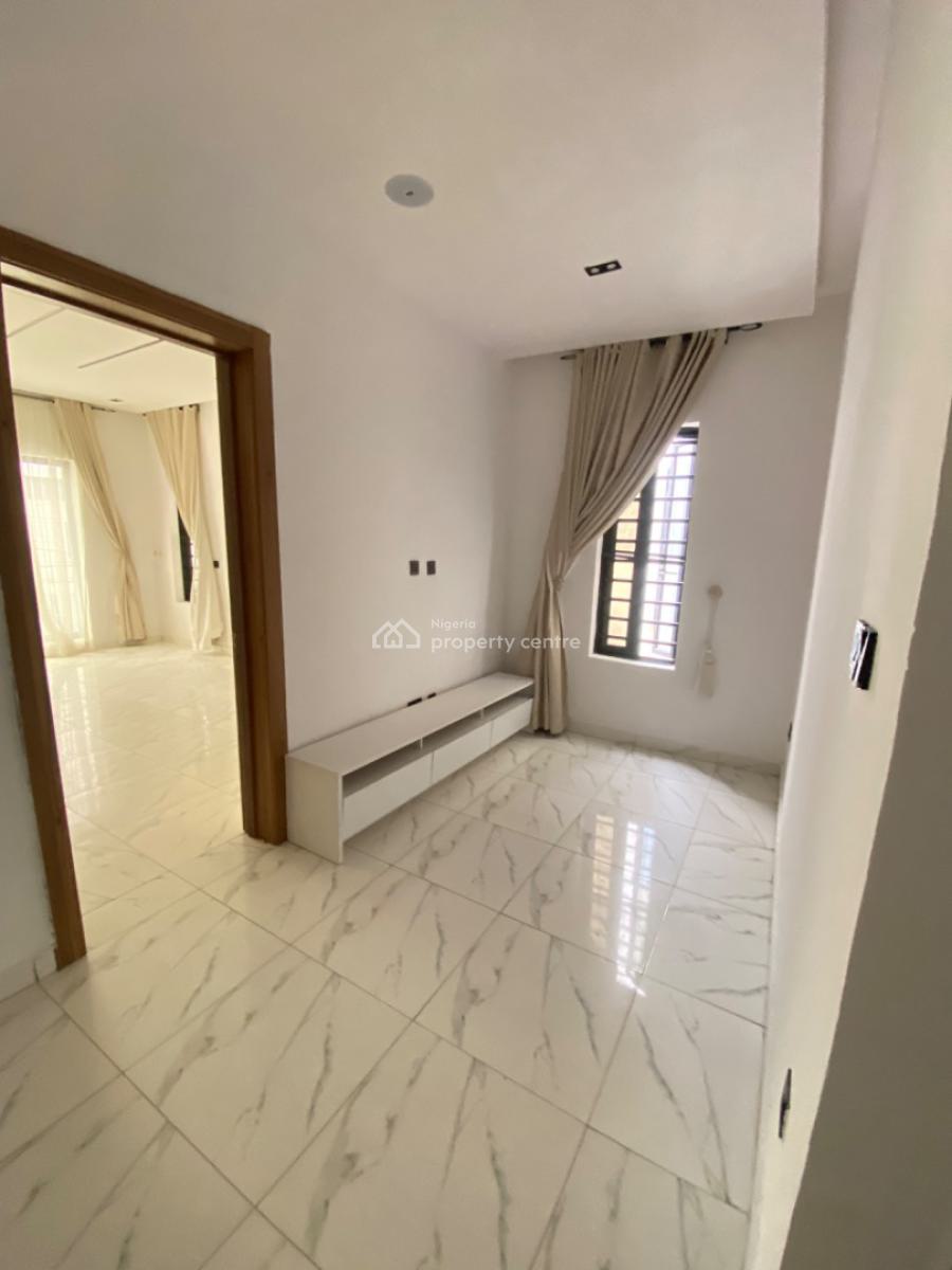 4 Bedroom Semi Detached Duplex with Bq Available, Ikota, Lekki, Lagos, Semi-detached Duplex for Rent