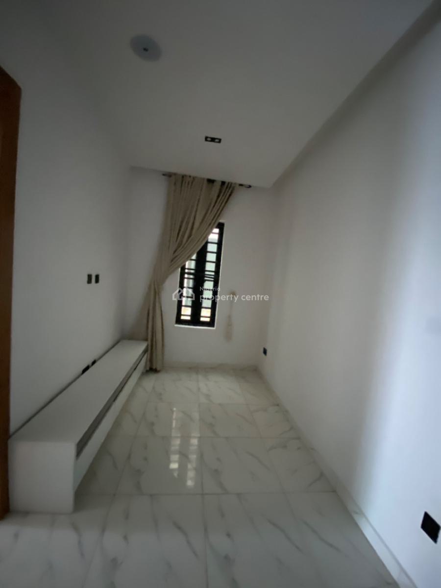 Bran New 4 Bedrooms Semi Detached Duplex with Bq, Ikota, Lekki, Lagos, Semi-detached Duplex for Rent