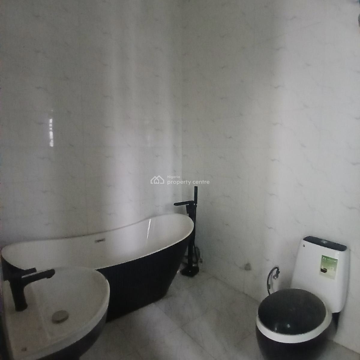 Very Spacious 4 Bedroom Detached Duplex with Bq, Chevron Toll Gate, Orchid Road, Lekki, Lagos, Detached Duplex for Sale
