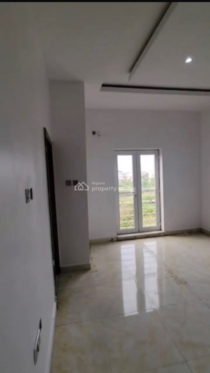 Elegant 3-bedroom Apartment, Abraham Adesanya, Ajah, Lagos, Flat / Apartment for Rent