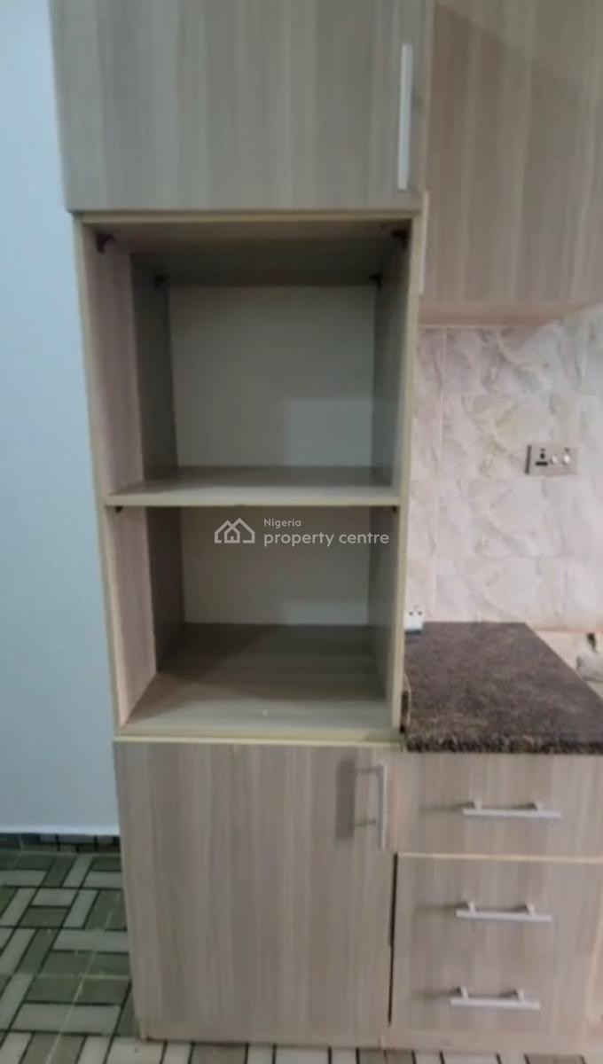 Elegant 3-bedroom Apartment, Abraham Adesanya, Ajah, Lagos, Flat / Apartment for Rent