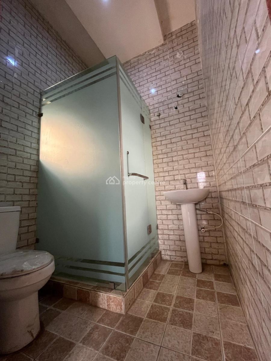 Luxuriously Built Apartment Buildings in a Great Environment, Gbagada, Lagos, Flat / Apartment for Sale