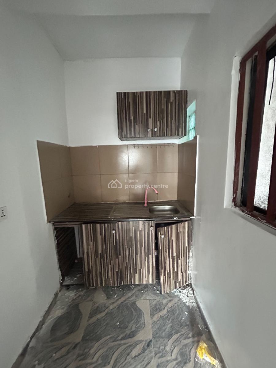a Well Maintained and Spacious Self Contain in a Secure & Serene Area, Off Alpha Beach Road, Lekki, Lagos, Self Contain (single Rooms) for Rent