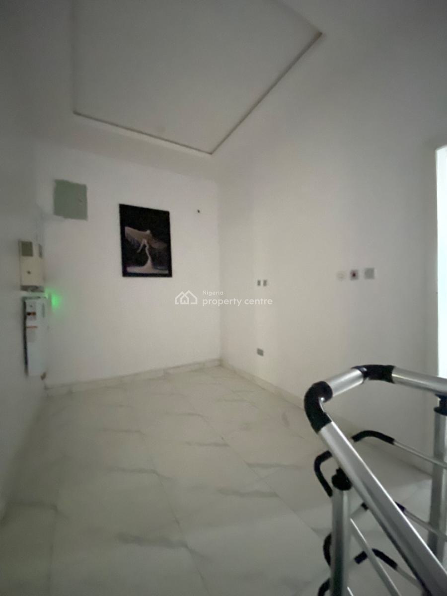 3 Bedroom Terrace Duplex Available, Ikota, Lekki, Lagos, Semi-detached Duplex for Rent