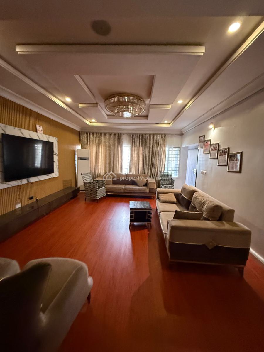 Tastefully Built and Spacious 4 Bedroom Terrace Duplex with Bq, 2nd Avenue, Gwarinpa, Abuja, Terraced Duplex for Rent