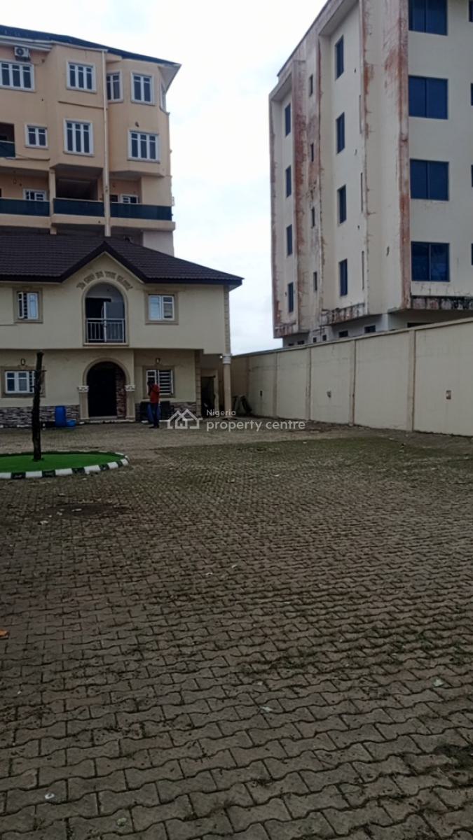 Full Plot Measuring 730m2 with 4bed at Atlantic View Estate, Igboefon, Enahoro Crescent, Alpha Beach Road, Atlantic View Estate, Igbo Efon, Lekki, Lagos, Mixed-use Land for Sale
