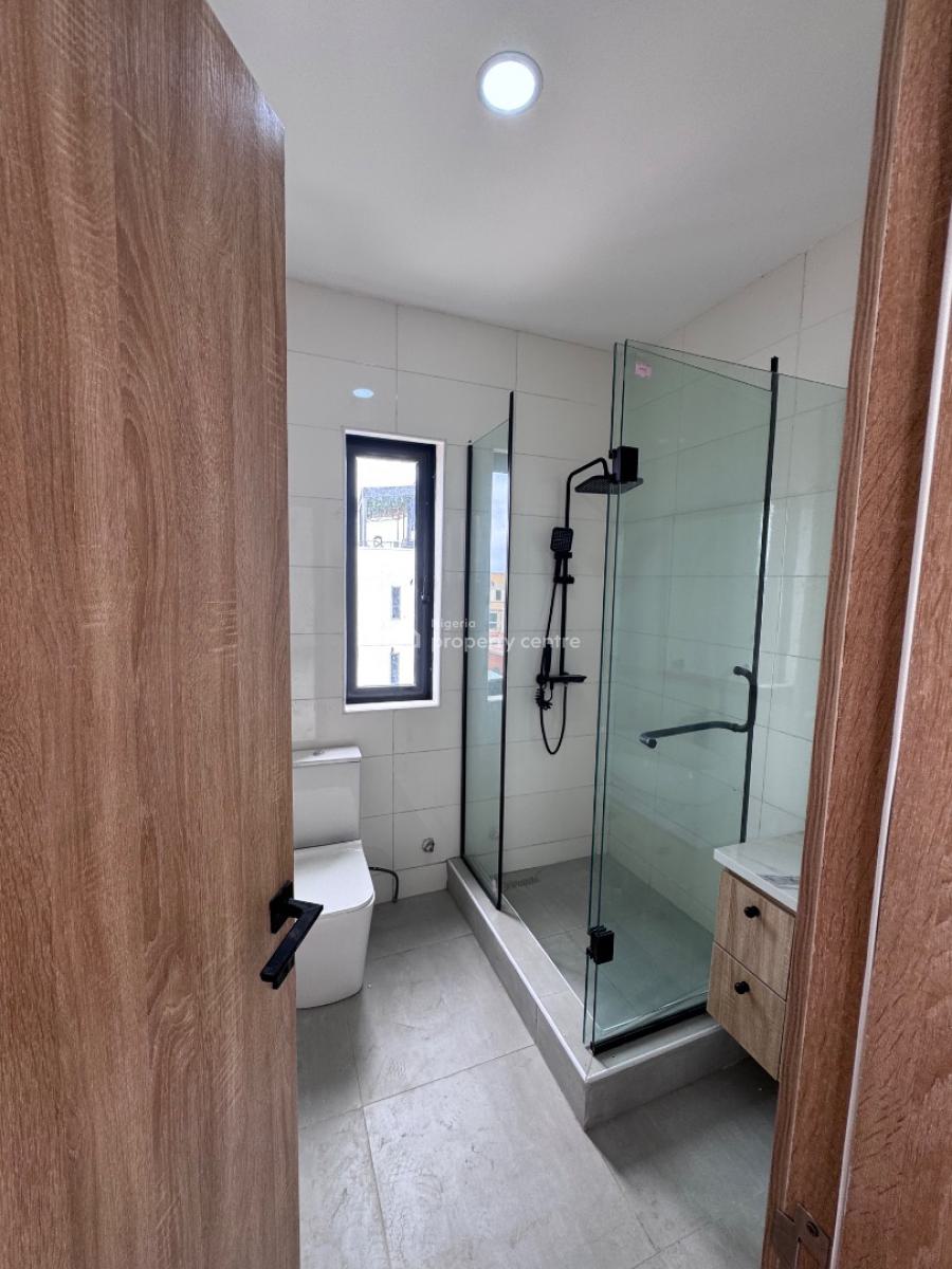 Luxury 2 Bedroom Apartment + Bq, Swimming Pool, Lift and Gym, Less Than 3 Minutes Drive From Oba Elegushi Palace, Ikate Elegushi, Lekki, Lagos, Flat / Apartment for Sale