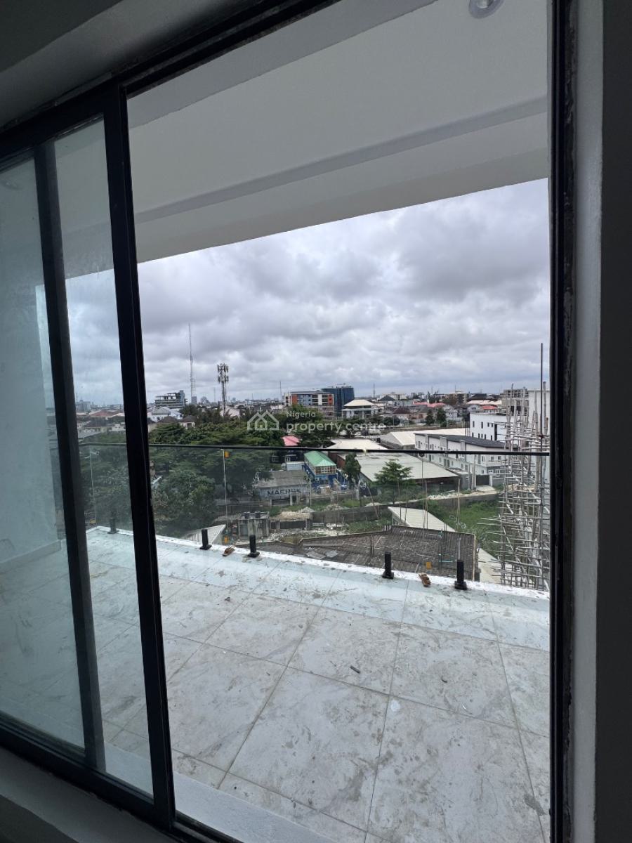 Luxury 2 Bedroom Apartment + Bq, Swimming Pool, Lift and Gym, Less Than 3 Minutes Drive From Oba Elegushi Palace, Ikate Elegushi, Lekki, Lagos, Flat / Apartment for Sale